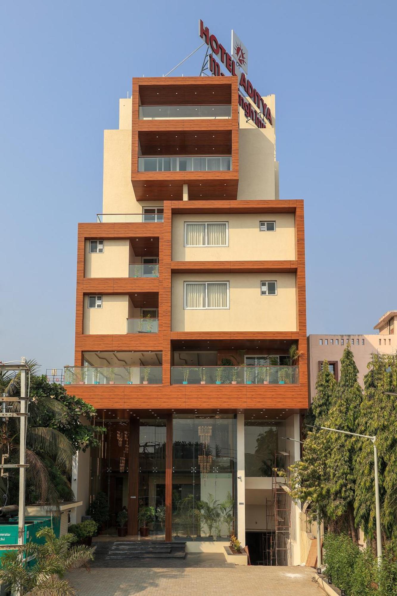 Hotel Aditya Mansingh Inn Somnāth Екстериор снимка