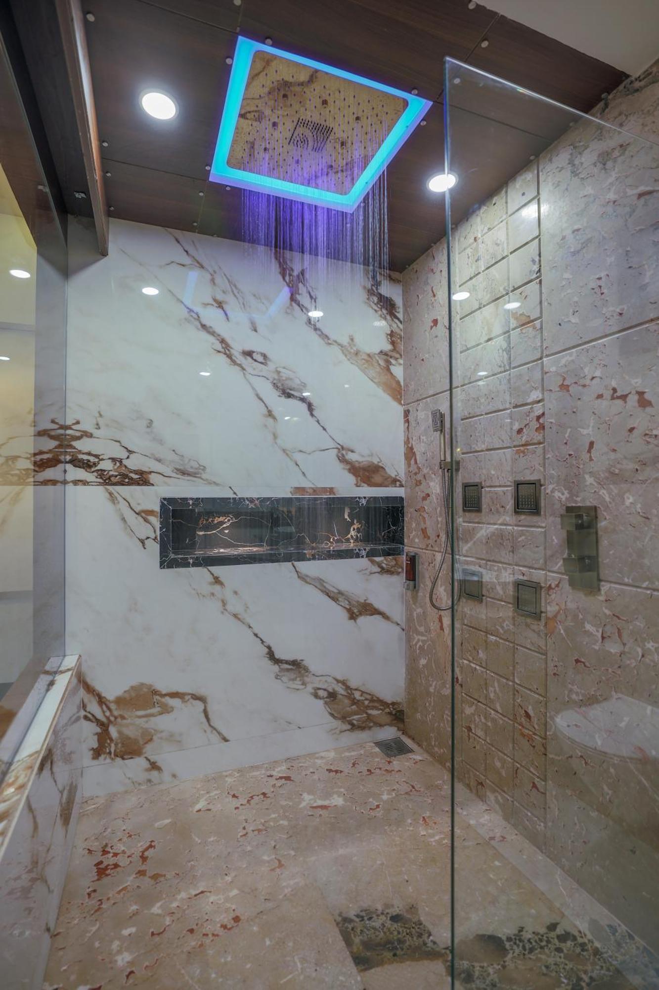 Hotel Aditya Mansingh Inn Somnāth Екстериор снимка