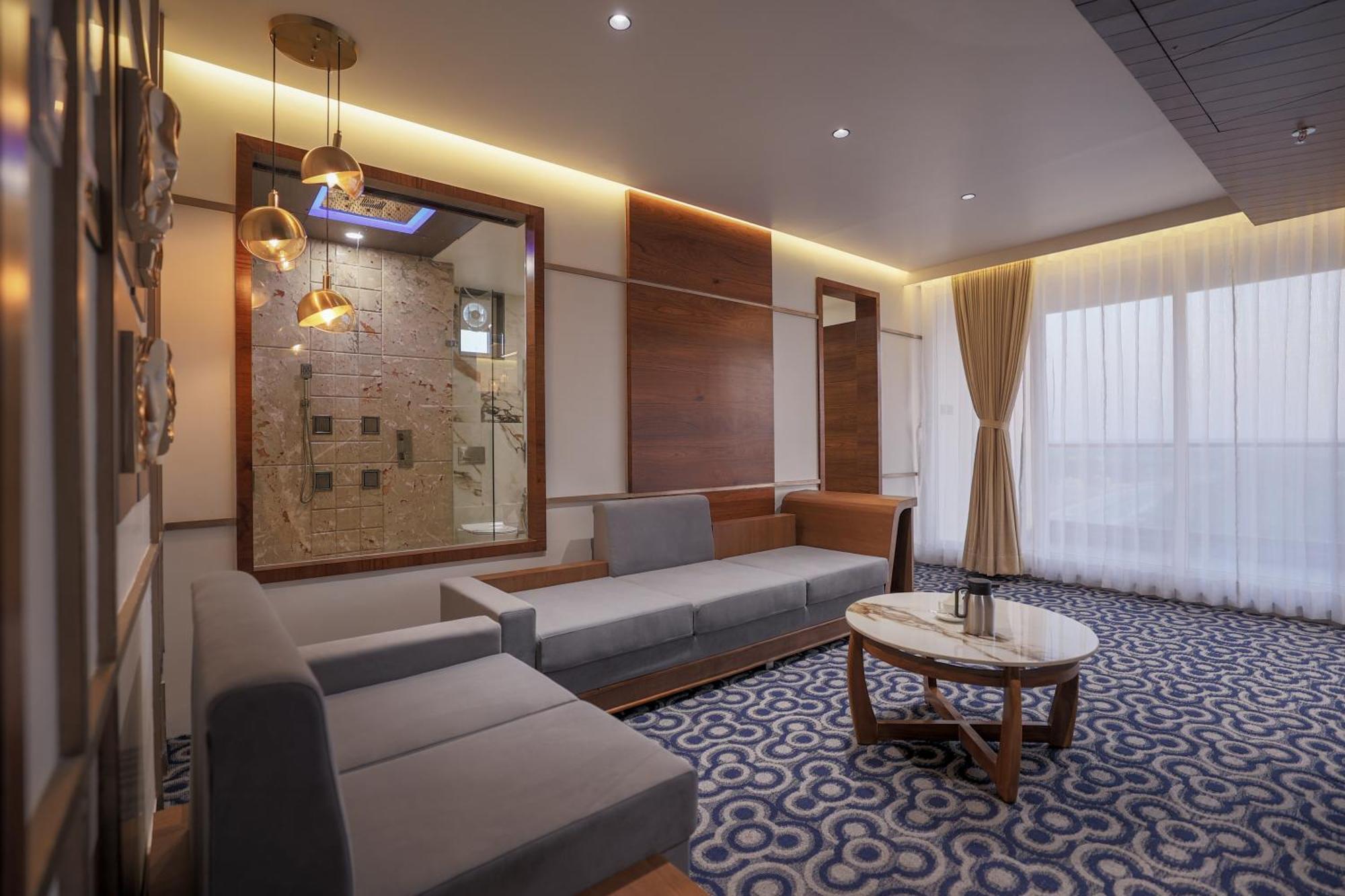Hotel Aditya Mansingh Inn Somnāth Екстериор снимка