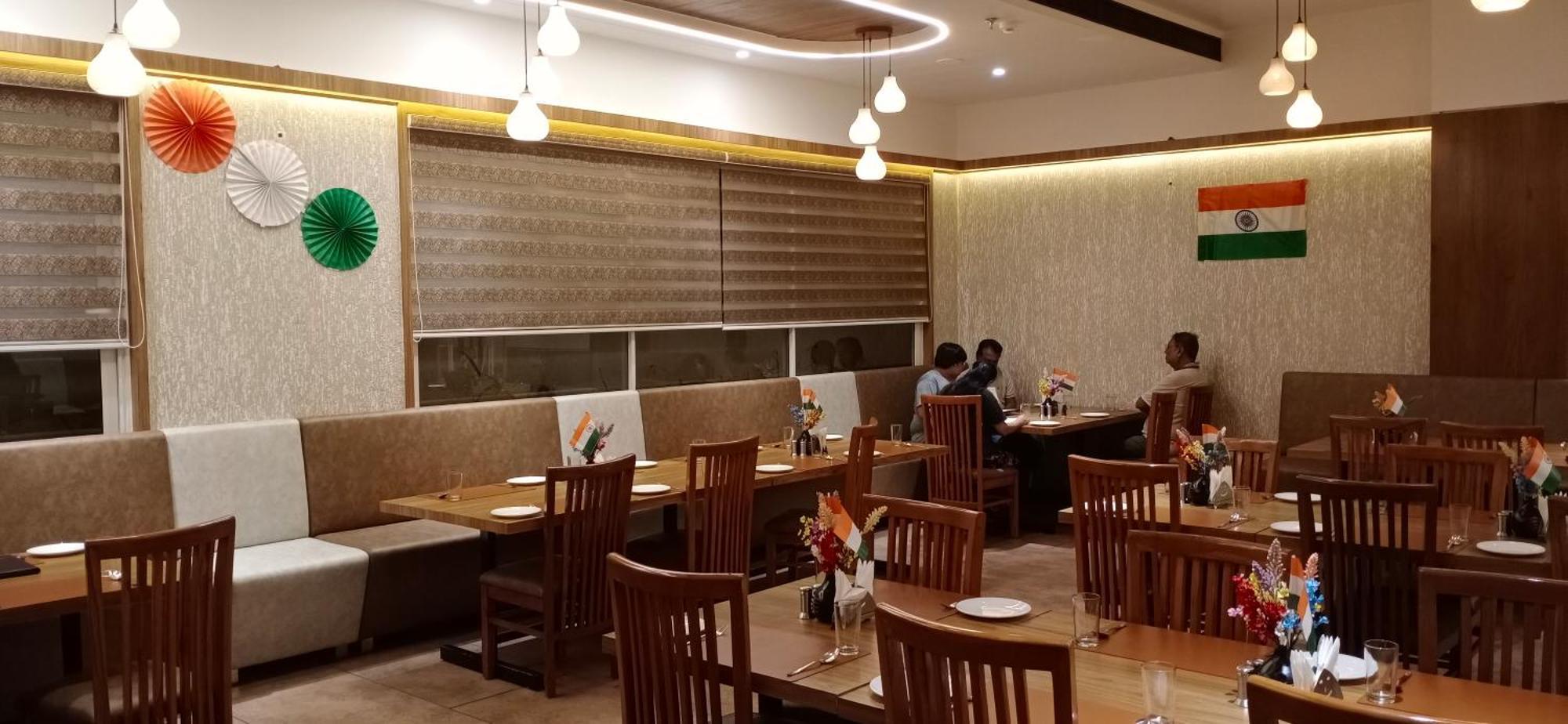 Hotel Aditya Mansingh Inn Somnāth Екстериор снимка